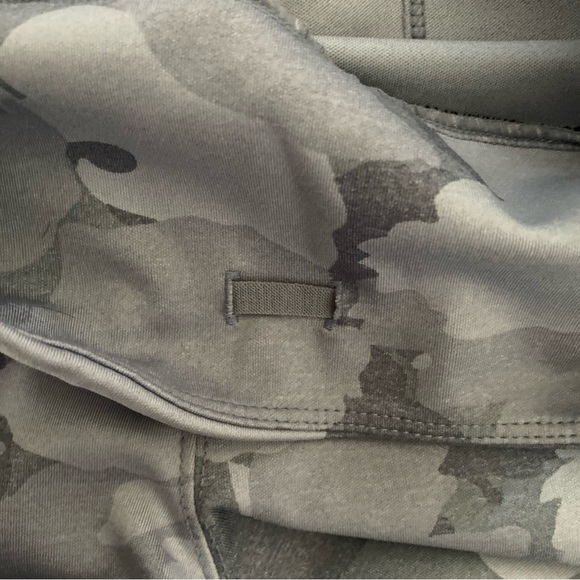 Athleta Gray Camo Joggers - Picture 8 of 10